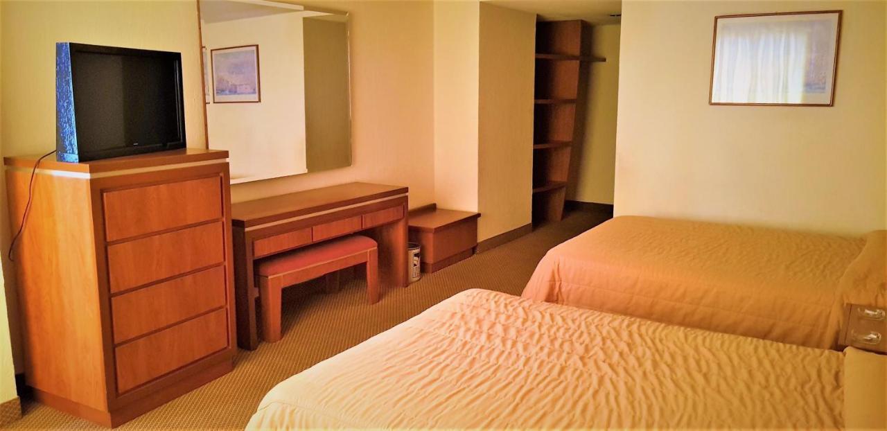 Hotel Finisterre Мехико Экстерьер фото
